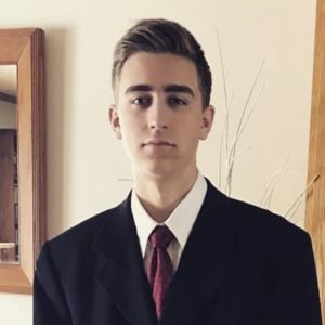 Meet your Posher, Julian